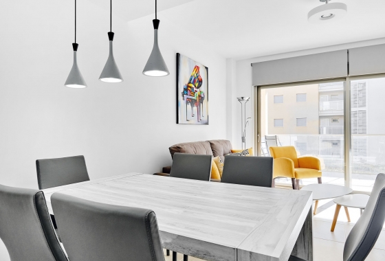 Resale - Apartment / flat - Orihuela Costa - Costa Blanca