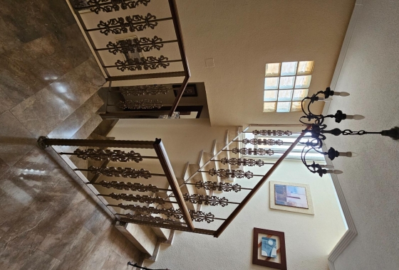 Resale - Villa - Torrevieja - El Chaparral