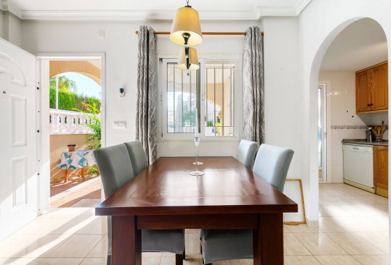 Resale - Townhouse - Orihuela Costa - Playa Flamenca