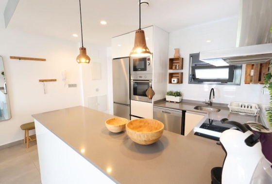 Resale - Bungalow - Pilar de la Horadada - Costa Blanca