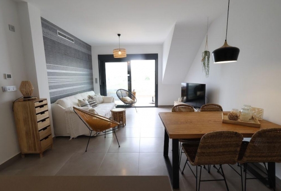 Resale - Bungalow - Pilar de la Horadada - Costa Blanca
