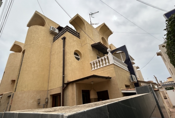 Resale - Townhouse - Torrevieja - Costa Blanca