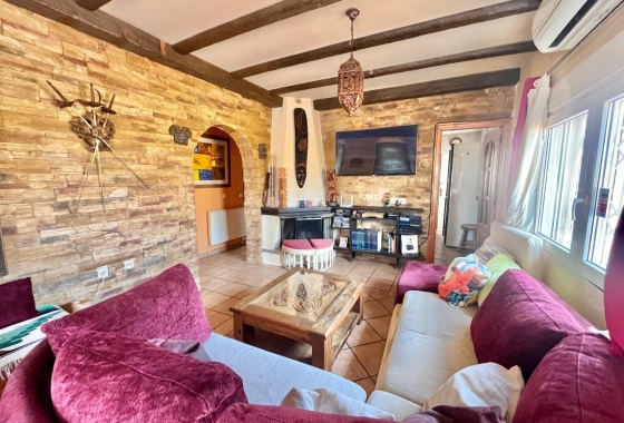 Resale - Villa - Torrevieja - Los Balcones - Los Altos del Edén