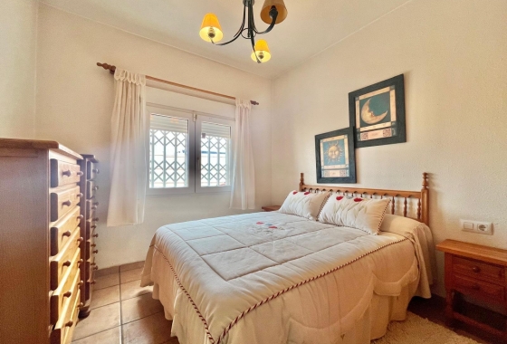 Resale - Villa - Torrevieja - Los Balcones - Los Altos del Edén