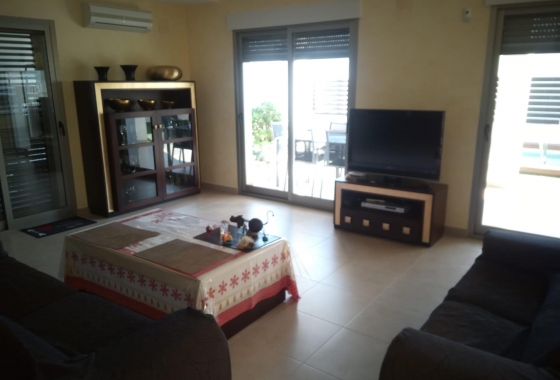 Herverkoop - Villa - Cox