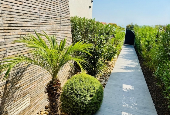 Resale - Villa - Algorfa - Club De Golf La Finca