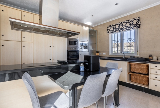 Resale - Villa - Bigastro - Inland