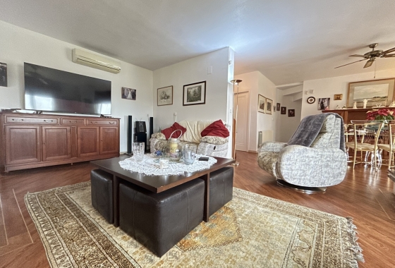 Wiederverkauf - Villa - Orihuela Costa - Inland