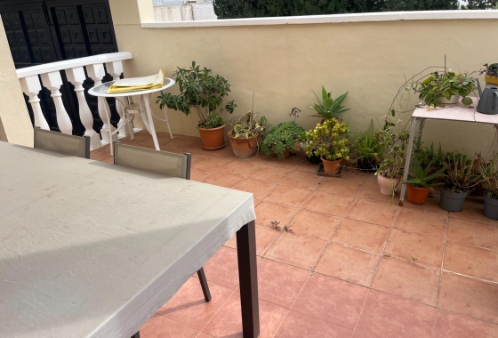 Resale - Townhouse - San Miguel de Salinas - Las Filipinas