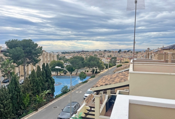 Resale - Townhouse - San Miguel de Salinas - Las Filipinas