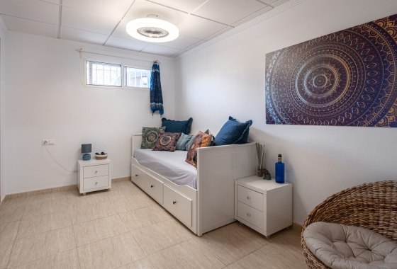 Resale - Villa - Santa Pola - Costa Blanca