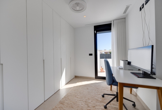 Resale - Bungalow - Pilar de la Horadada - Costa Blanca