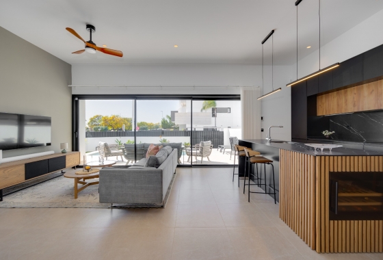 Resale - Bungalow - Pilar de la Horadada - Costa Blanca