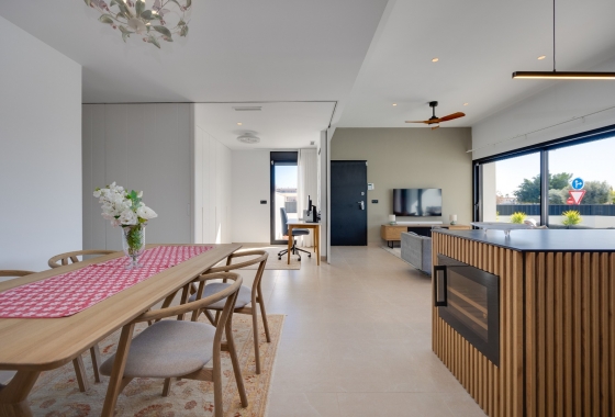 Resale - Bungalow - Pilar de la Horadada - Costa Blanca