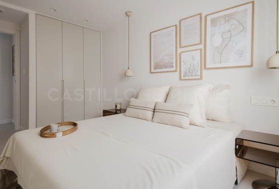 Resale - Apartment / flat - Torrevieja - Playa del Acequión