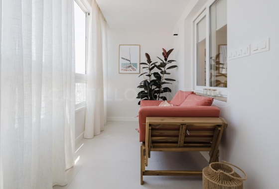 Resale - Apartment / flat - Torrevieja - Playa del Acequión