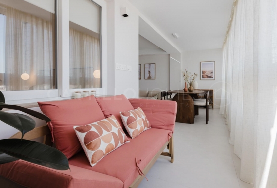 Resale - Apartment / flat - Torrevieja - Playa del Acequión