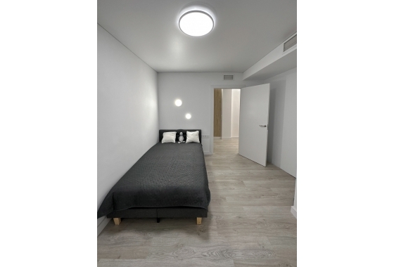 Resale - Apartment / flat - Torrevieja - Costa Blanca