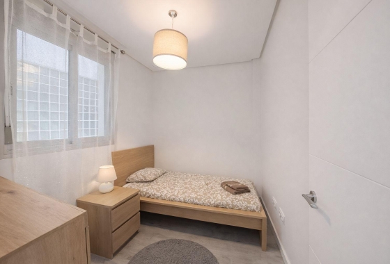 Resale - Apartment / flat - Orihuela Costa - Villamartín