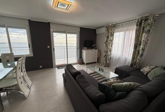 Resale - Apartment / flat - Torrevieja - Playa De Los Naufragos