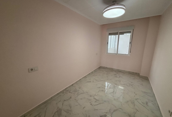 Resale - Penthouse - Torrevieja - Acequion