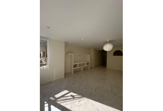 Перепродажа - Квартира - Torrevieja