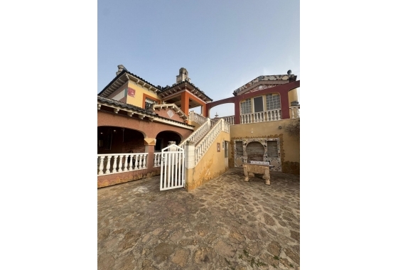 Resale - Villa - Orihuela - La Campaneta