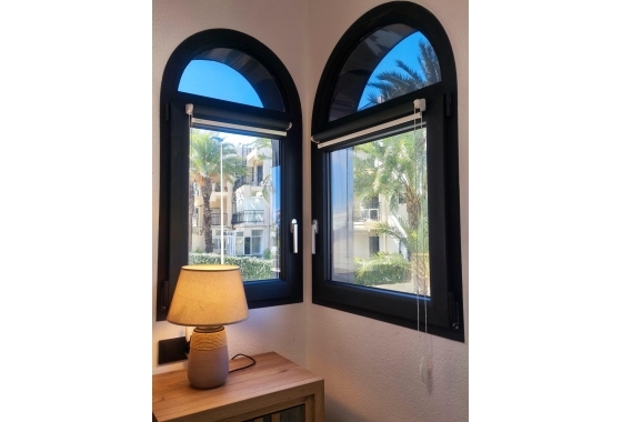 Resale - Apartment / flat - Torrevieja - Cabo Cervera