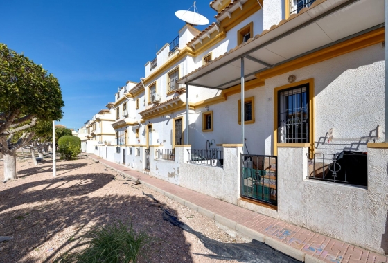Resale - Townhouse - Torrevieja - aguas nuevas