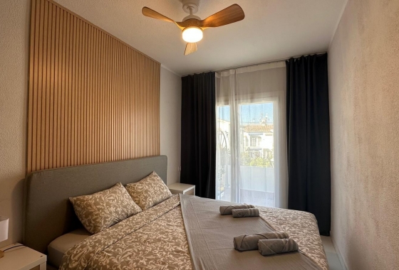 Resale - Bungalow - Torrevieja - Los Balcones