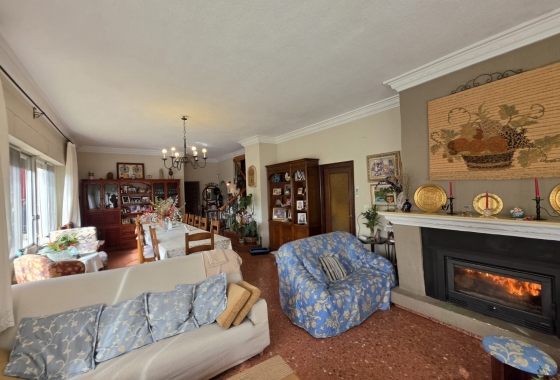 Resale - Villa - Elda - Inland