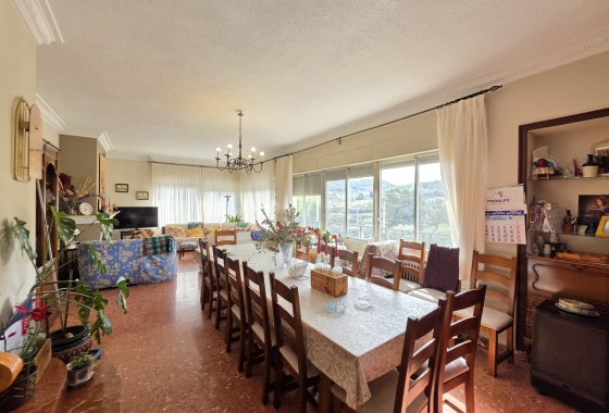 Resale - Villa - Elda - Inland