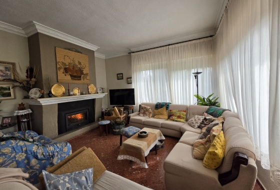 Resale - Villa - Elda - Inland