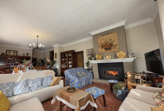 Resale - Villa - Elda - Inland