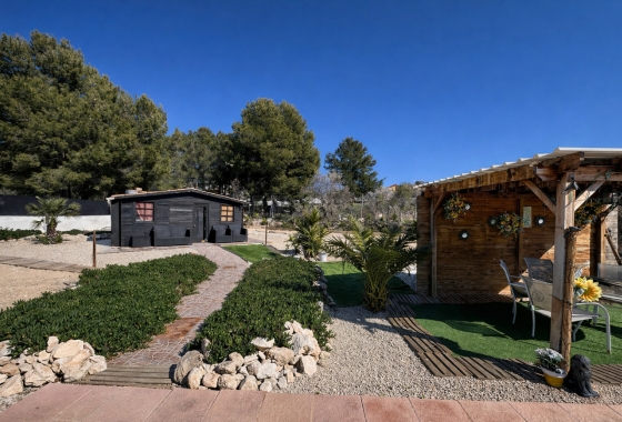 Resale - Villa - Castalla - Costa Blanca