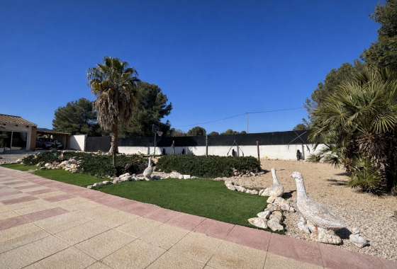 Resale - Villa - Castalla - Costa Blanca