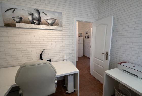 Resale - Villa - Castalla - Costa Blanca