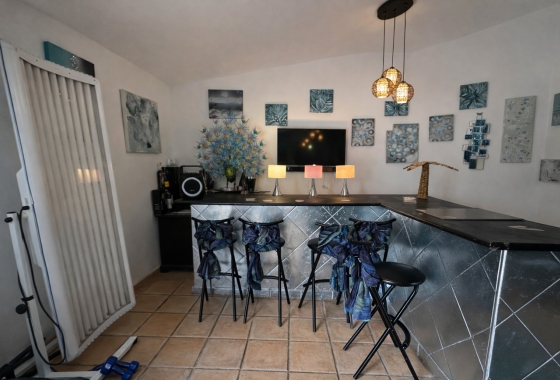 Resale - Villa - Castalla - Costa Blanca