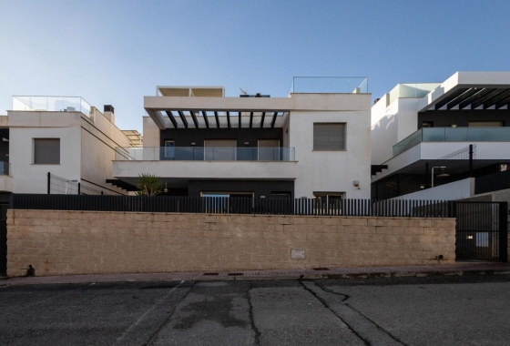 Resale - Villa - Orihuela Costa - Costa Blanca