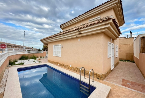 Wiederverkauf - Villa - Torrevieja - Costa Blanca