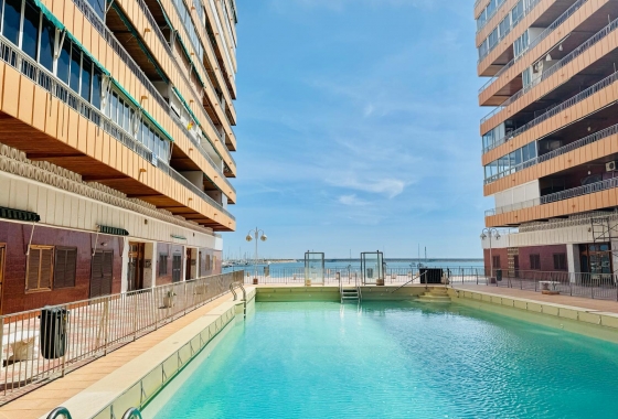 Resale - Apartment / flat - Torrevieja - Costa Blanca