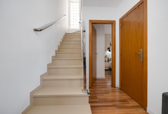 Перепродажа - Вилла - Los Montesinos - La Herrada