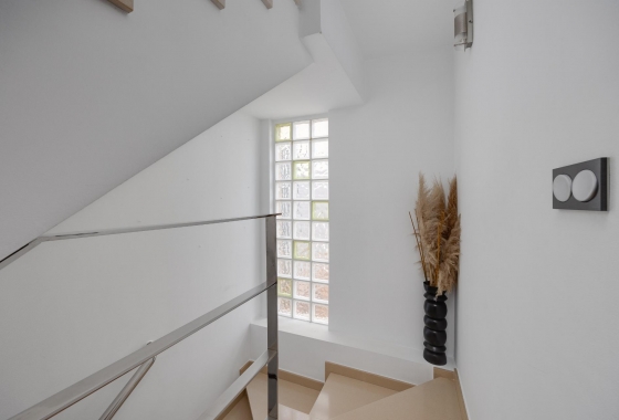 Перепродажа - Вилла - Los Montesinos - La Herrada