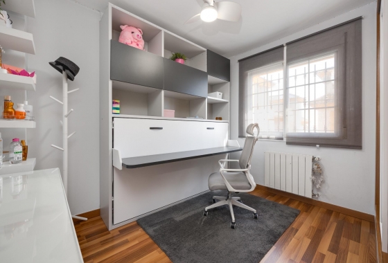 Перепродажа - Вилла - Los Montesinos - La Herrada