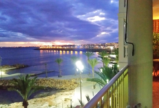 Resale - Apartment / flat - Torrevieja - Estacion De Autobuses