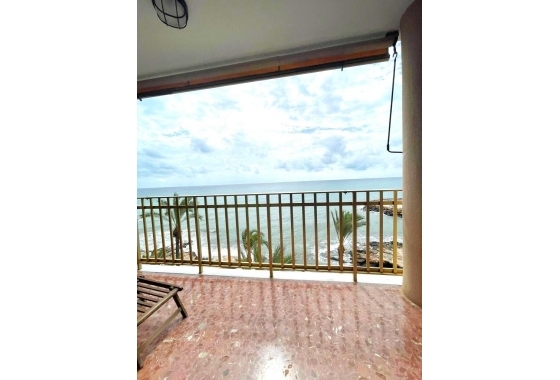 Resale - Apartment / flat - Torrevieja - Estacion De Autobuses