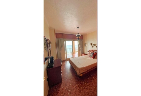 Resale - Apartment / flat - Torrevieja - Estacion De Autobuses