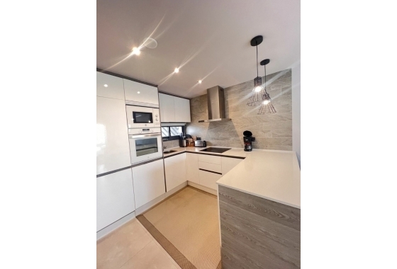 Resale - Apartment / flat - Guardamar del Segura - El Raso