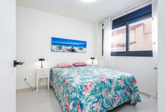 Resale - Apartment / flat - Torre de la Horadada - Costa Blanca