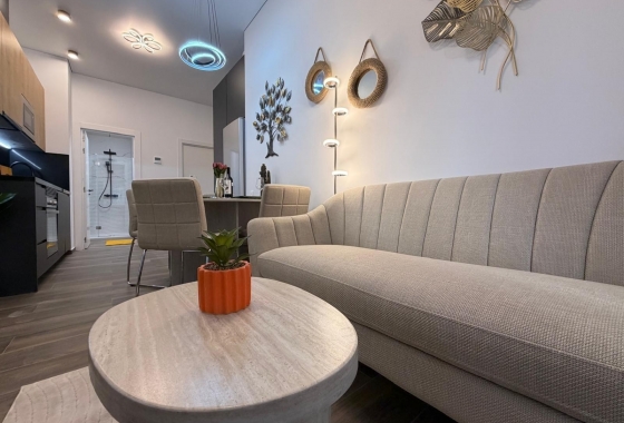 Resale - Apartment / flat - Torrevieja - Centro